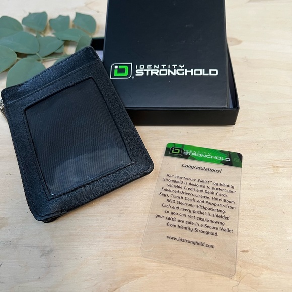 Identity Stronghold RFID Leather Wallet - Picture 6 of 6